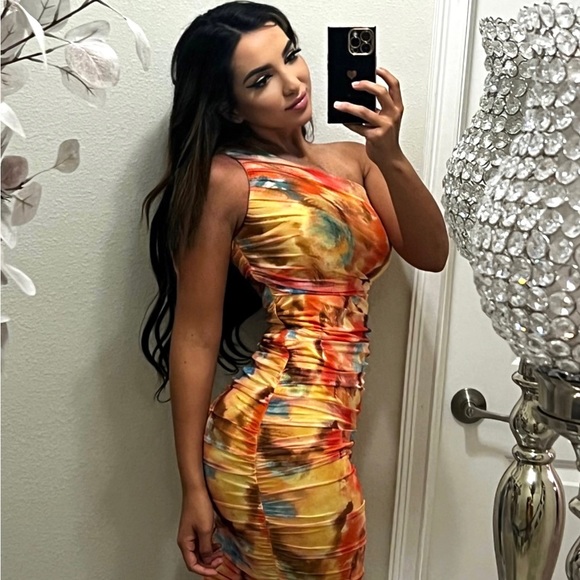 Fashion Nova Dresses & Skirts - Fashion Nova Bianka Tie Dye Midi Dress XS